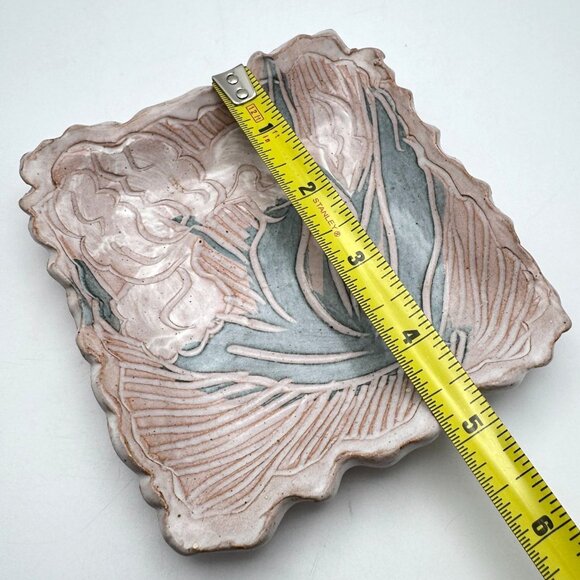 Signed Mcnaughton Handcrafted Ceramic Square Dish Floral Etching Scalloped Edges - Picture 3 of 10